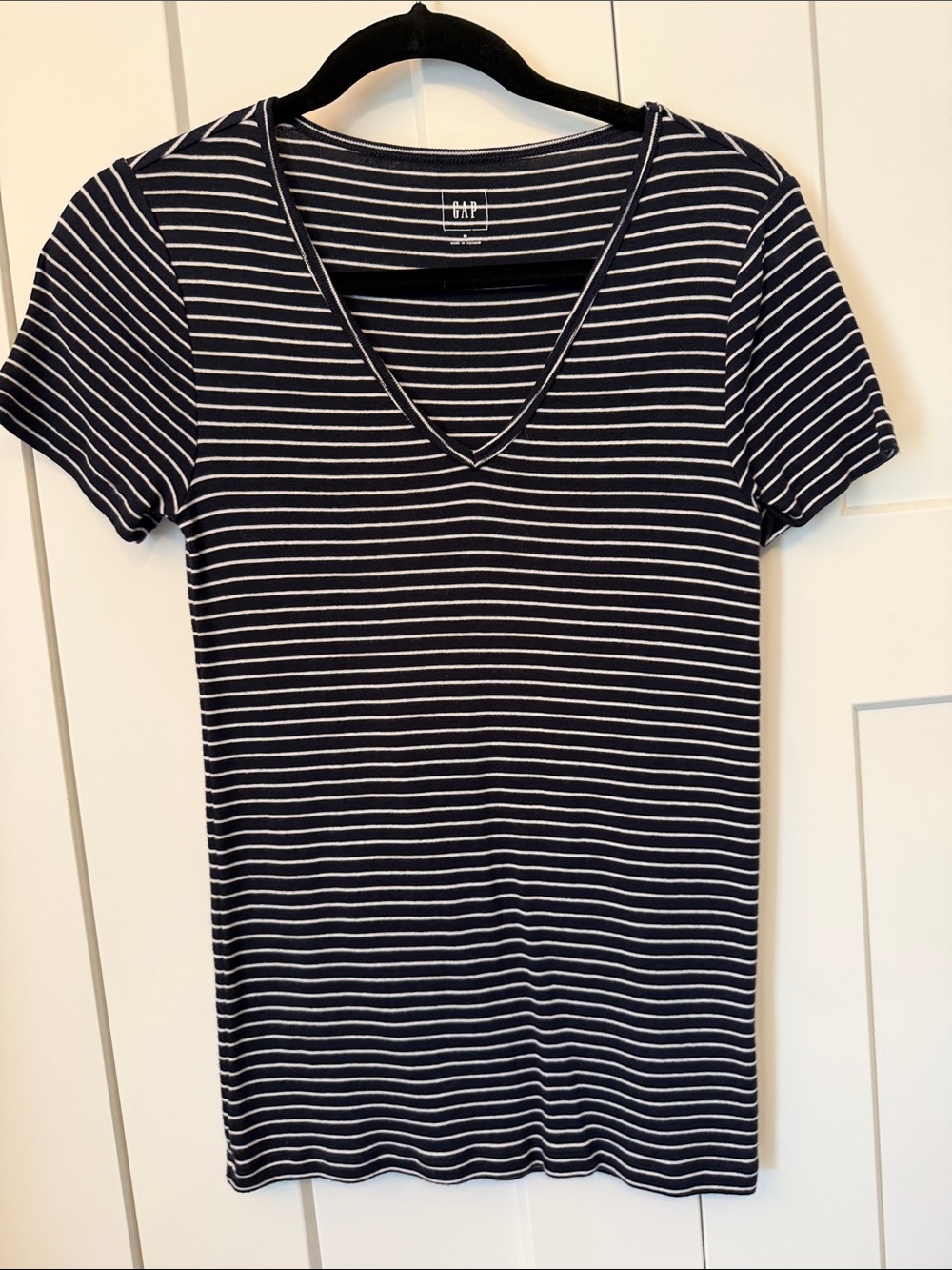 GAP Women's Navy & White Striped V-Neck Short Sleeve Tee